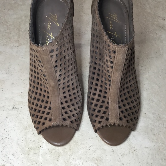 Marc Fisher Peddle Perforated Peep Toe Bootie Heel - Picture 5 of 11